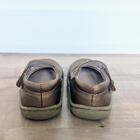 Livie and Luca Pio Pio Copper/Bronze - Size 5 Little Kid - Picture 4 of 9